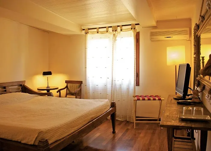 Bed & Breakfast Rondinelli Firenze